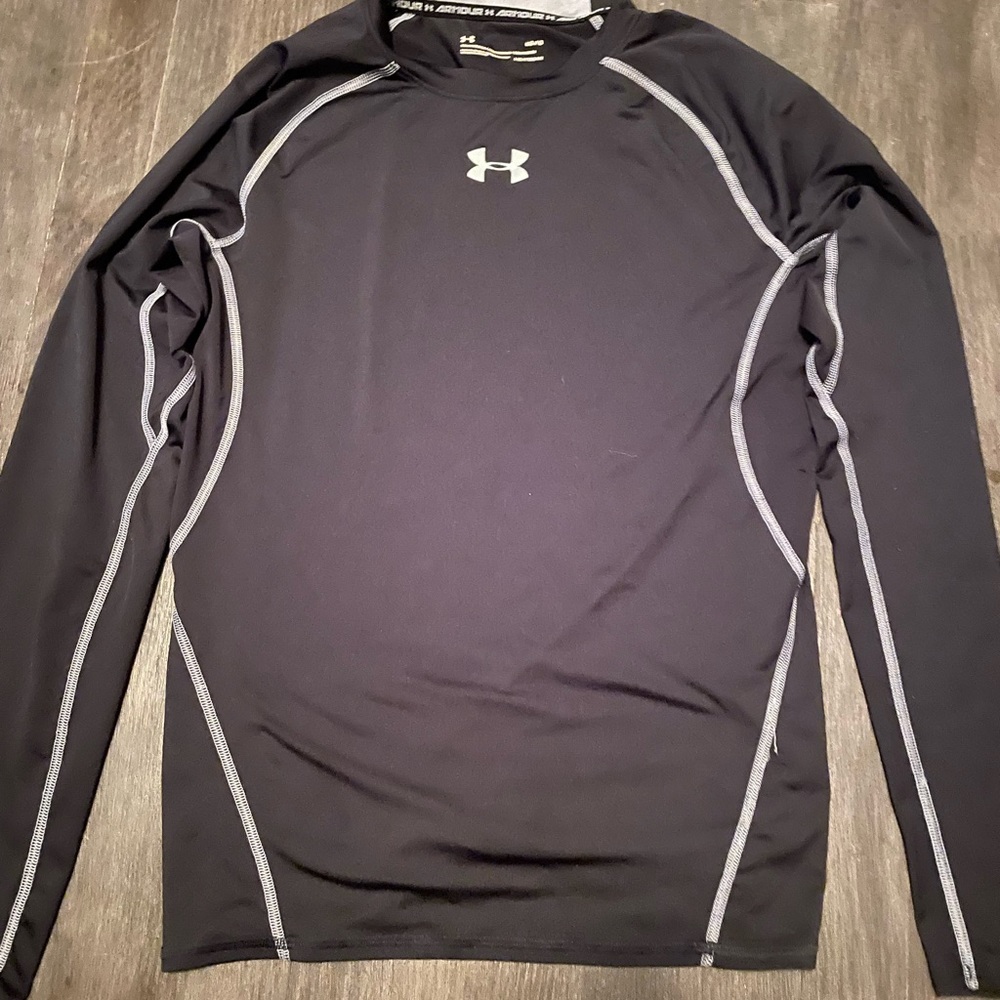Under Armour compression shirt sz. L